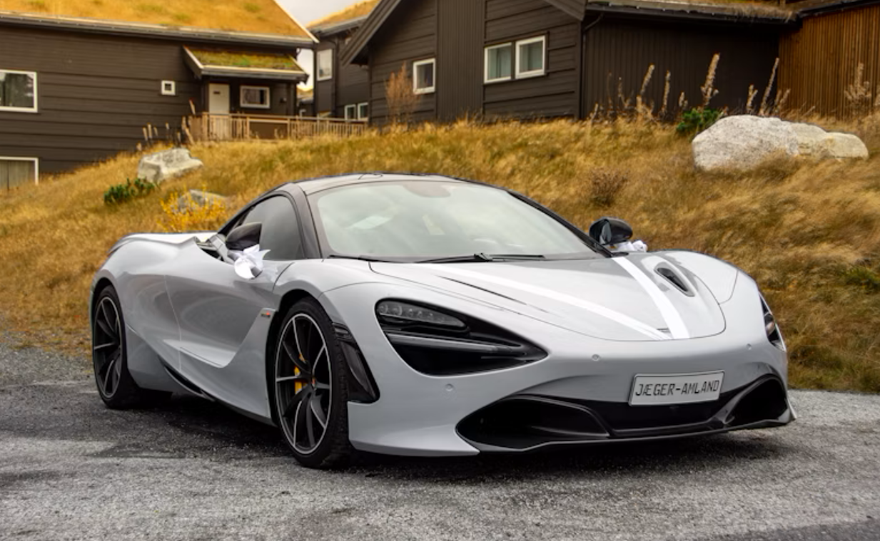 Automotive parts warehouse